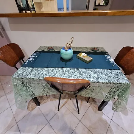 Séjour chez l'habitant Green Room